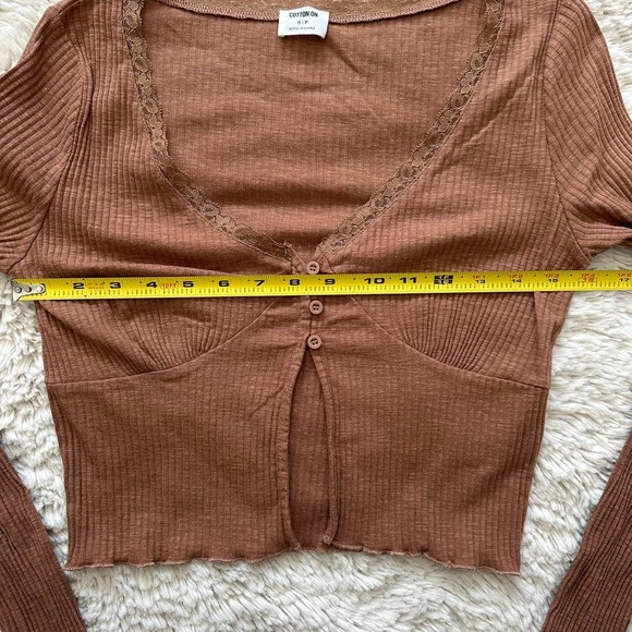 Cotton On Brown Long Sleeve Crop Top With Lace Trim Lining Women's Size Small - Picture 8 of 9